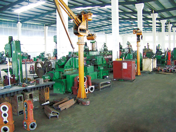 廠區(qū)內(nèi)景 廠區(qū)內(nèi)景