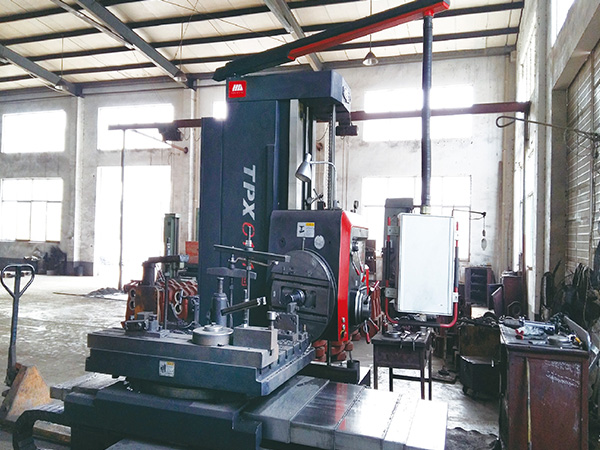 廠區(qū)內(nèi)景 廠區(qū)內(nèi)景